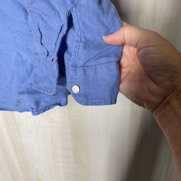 Talbots blue chambray denim‎ button front shirt top, size medium - Picture 4 of 13